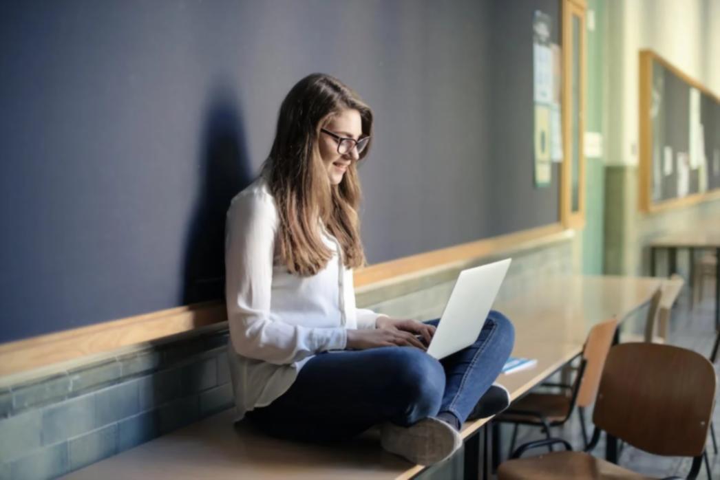 İlk ders deneyimi sırasında öğrencilerin platform ile etkileşimi